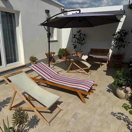 Beach House Oasis Villa Livak Kastela Dış mekan fotoğraf