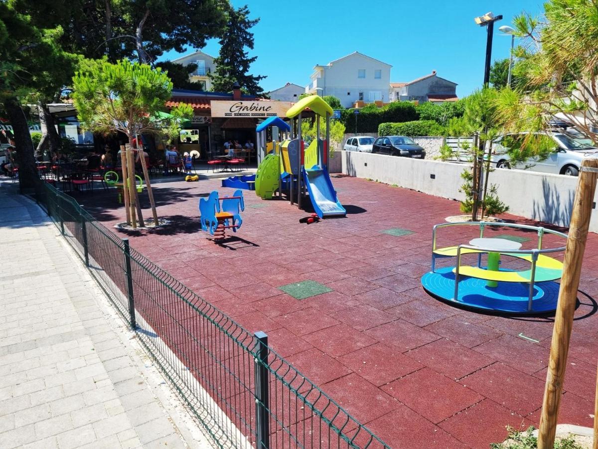 Beach House Oasis Villa Livak Kastela Dış mekan fotoğraf