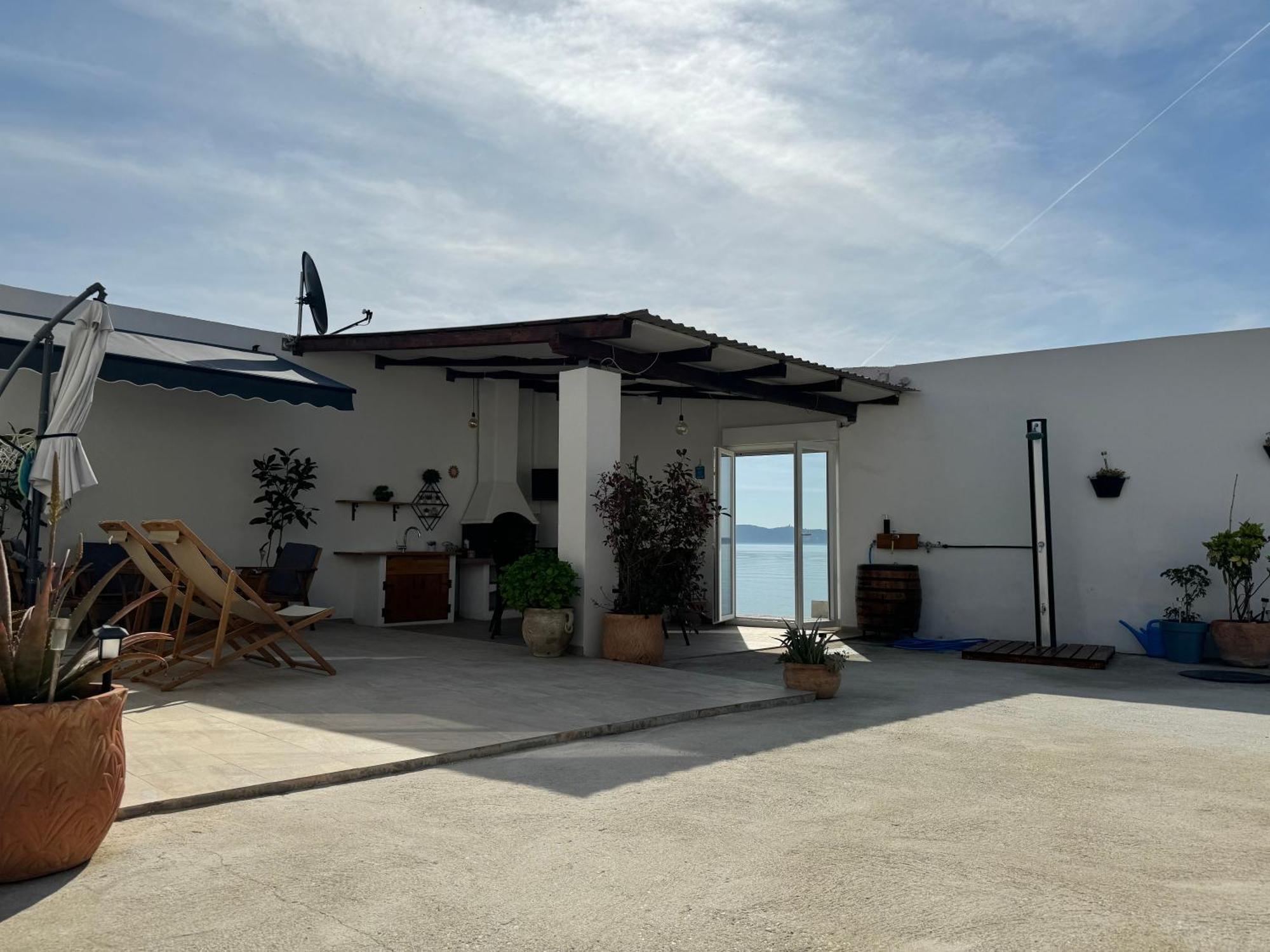 Beach House Oasis Villa Livak Kastela Dış mekan fotoğraf