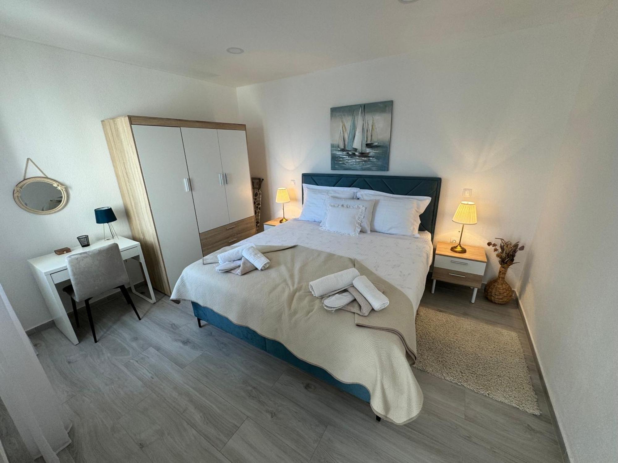 Beach House Oasis Villa Livak Kastela Dış mekan fotoğraf