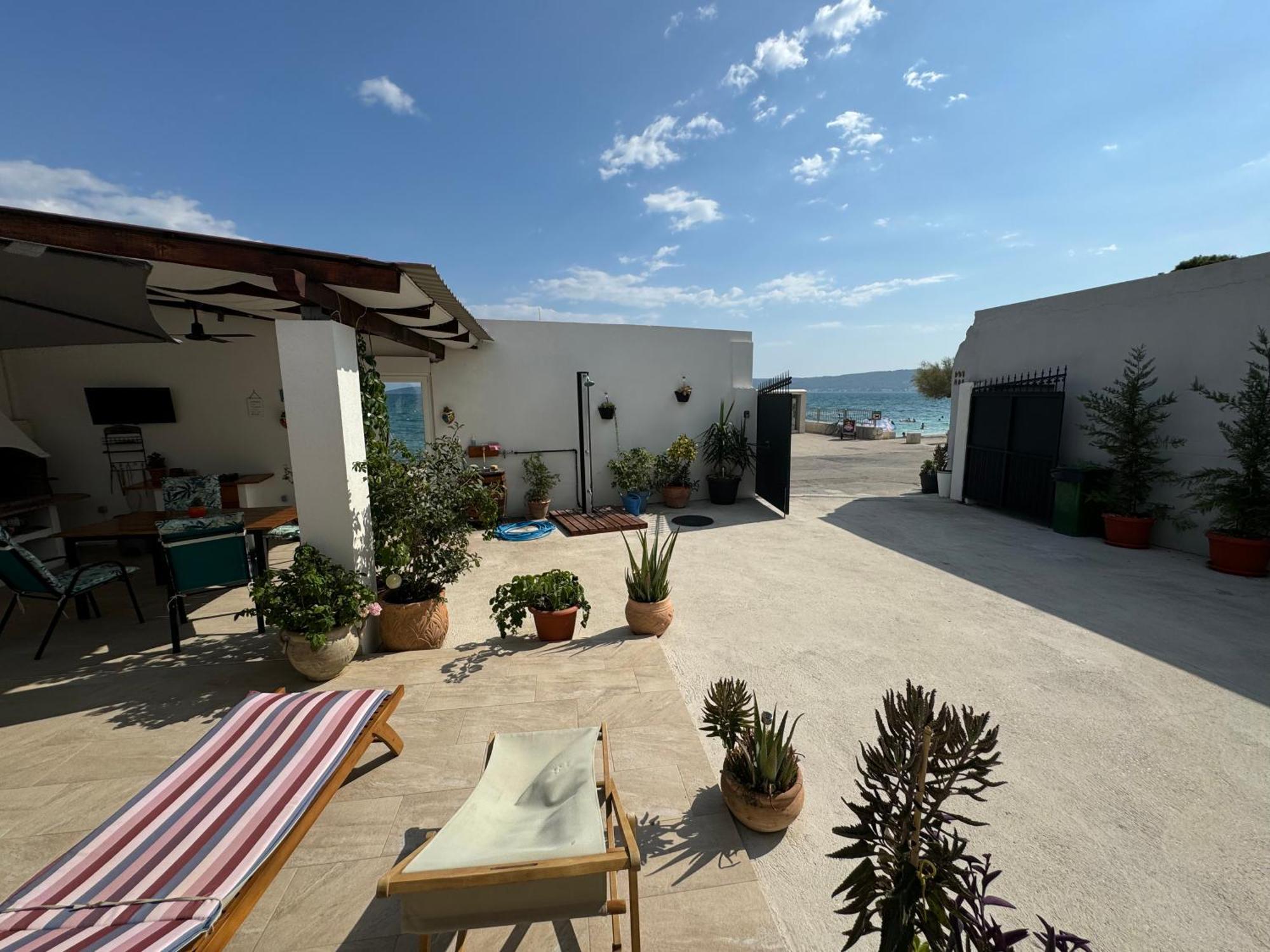 Beach House Oasis Villa Livak Kastela Dış mekan fotoğraf